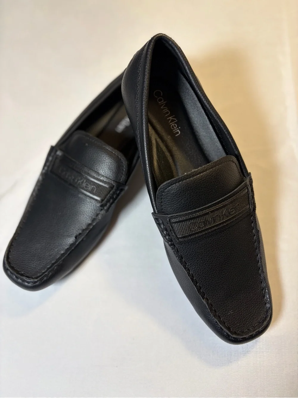 Calvin Klein Oliver Black Pebble-Grain Leather Slip-On Loafers Size 10 New
